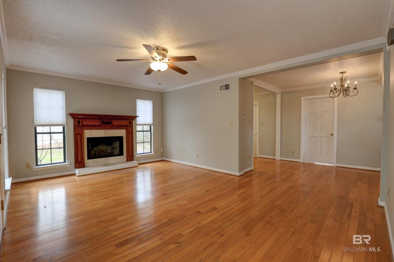 509 Fels Ave - Photo 3 of 20