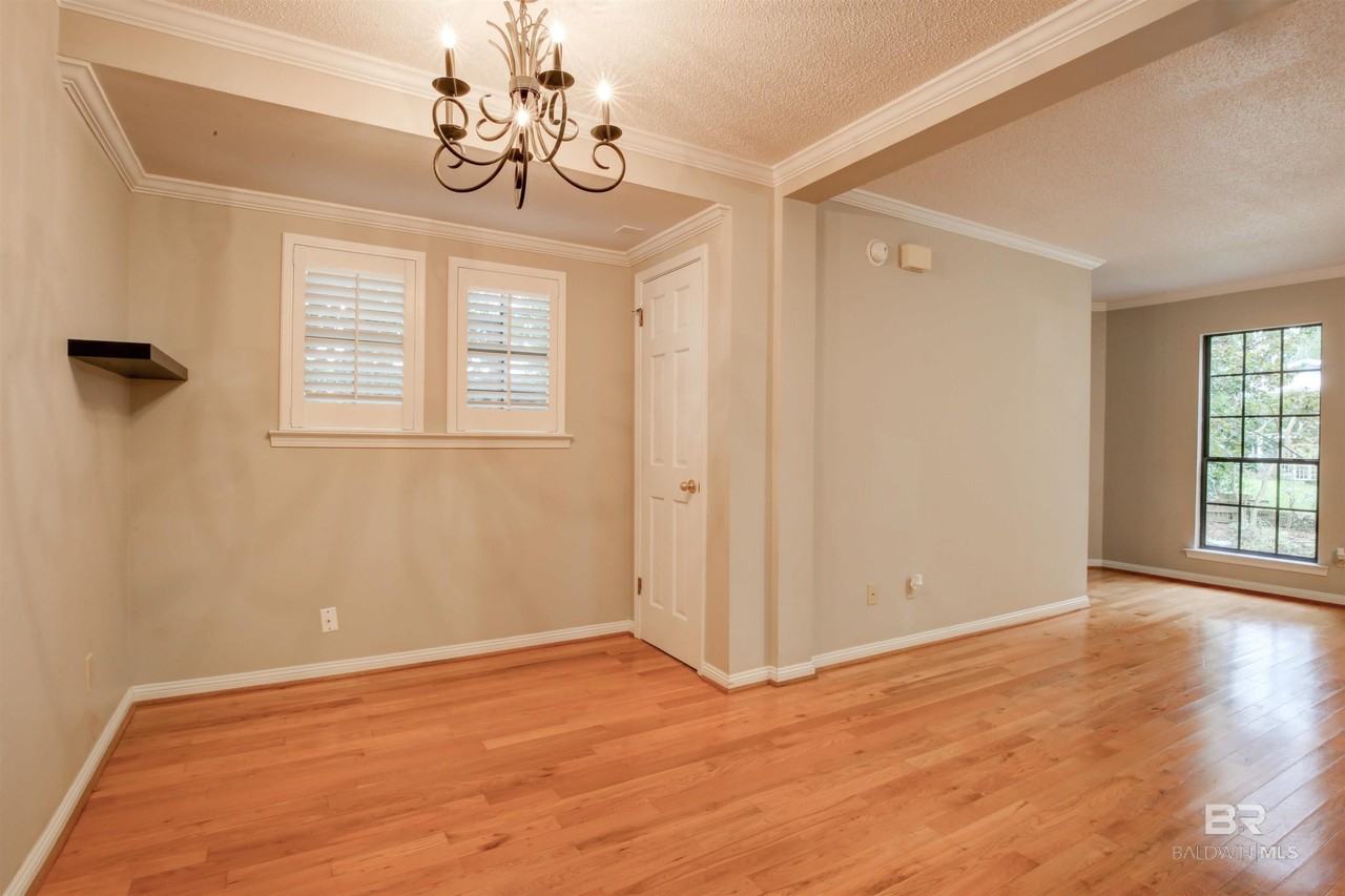 509 Fels Ave - Photo 4 of 20