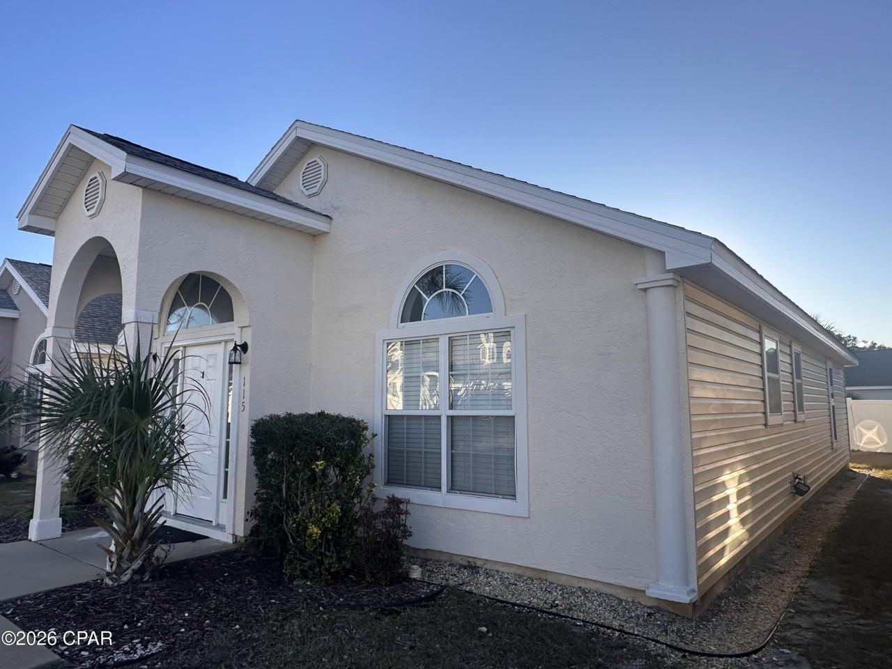 115 Seagrass Way - Photo 3 of 15