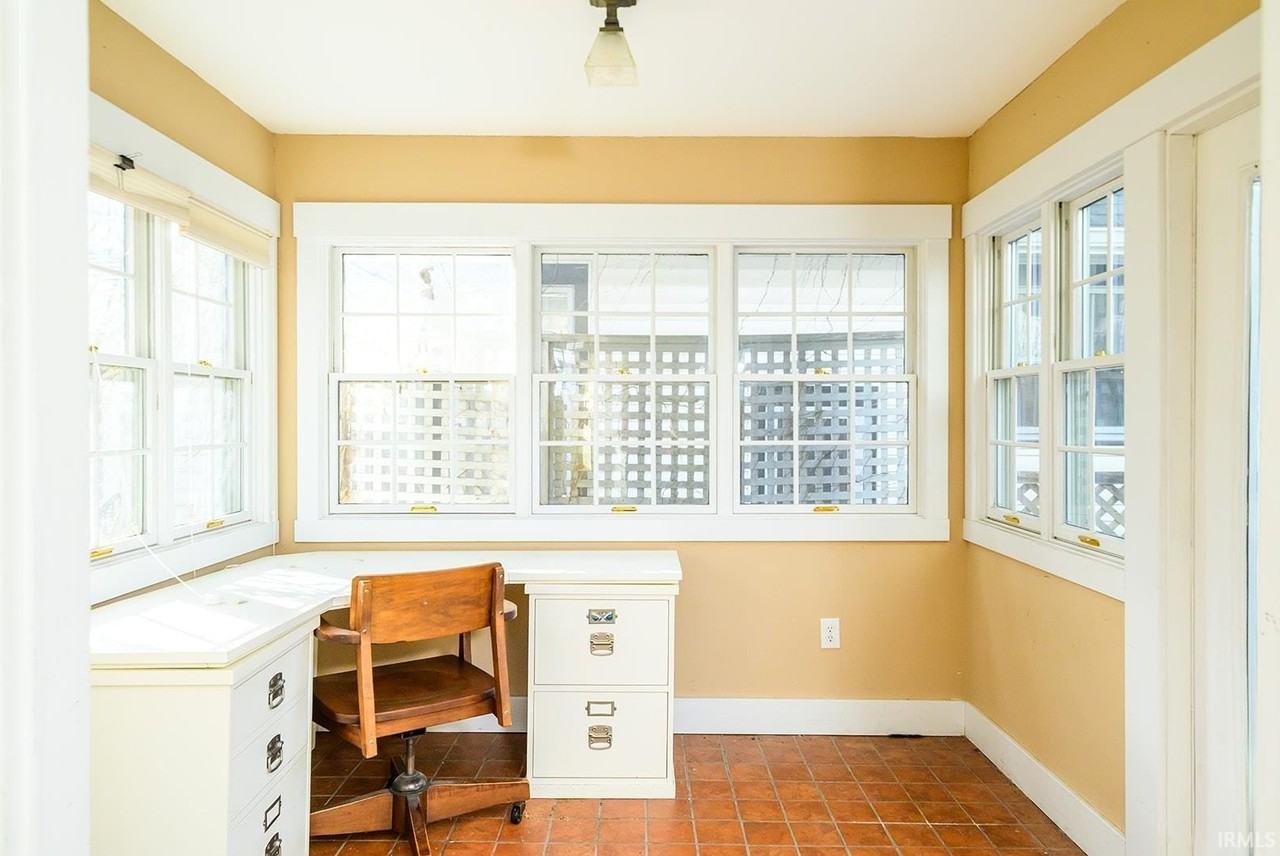 720 S Park Ave - Photo 6 of 36