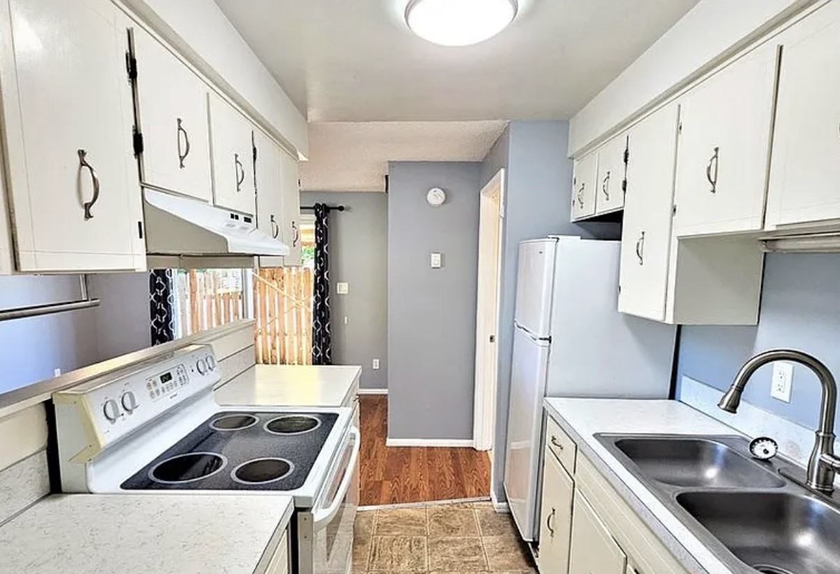 1200 4th Ave #1 - Photo 3 of 3