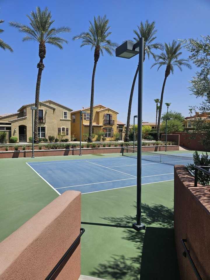 52414 Hawthorn Ct - Photo 3 of 14