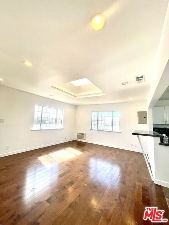 5761 Alviso Ave - Photo 2 of 8