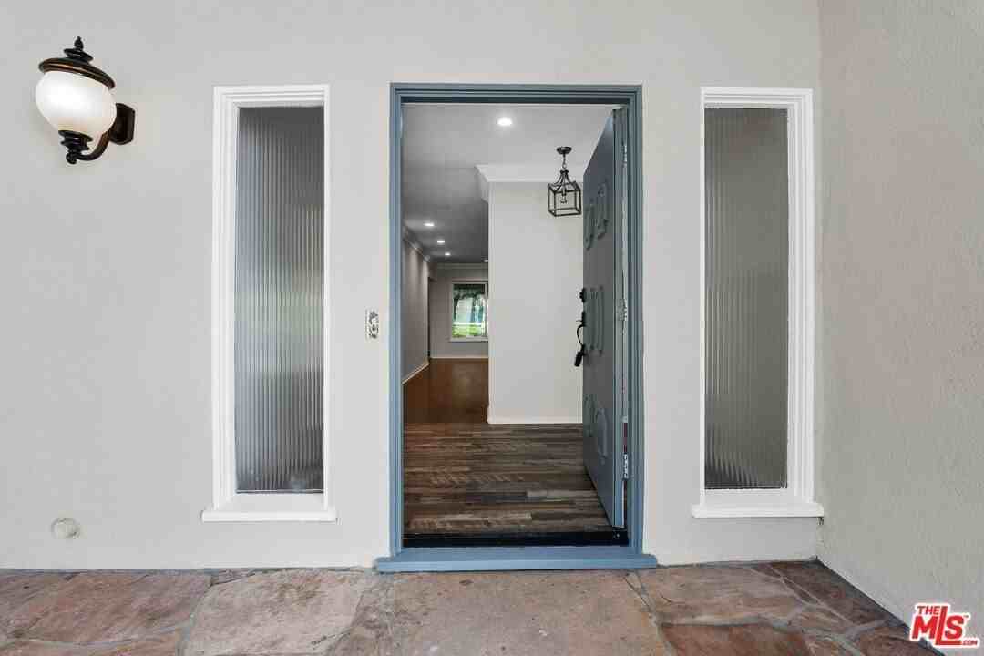 15543 Del Gado Dr - Photo 3 of 29