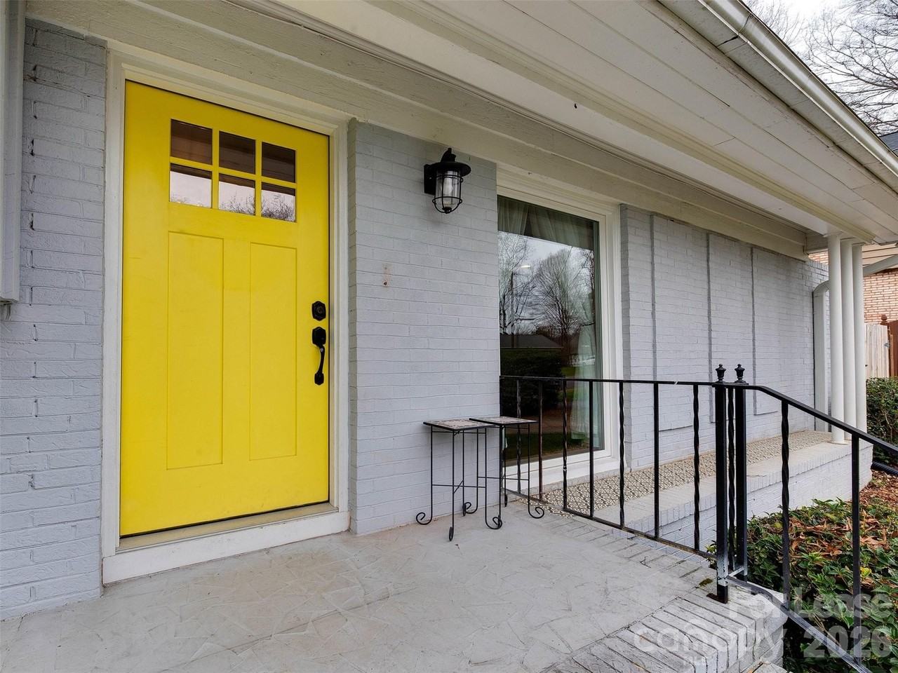 7026 Morganford Rd - Photo 3 of 48