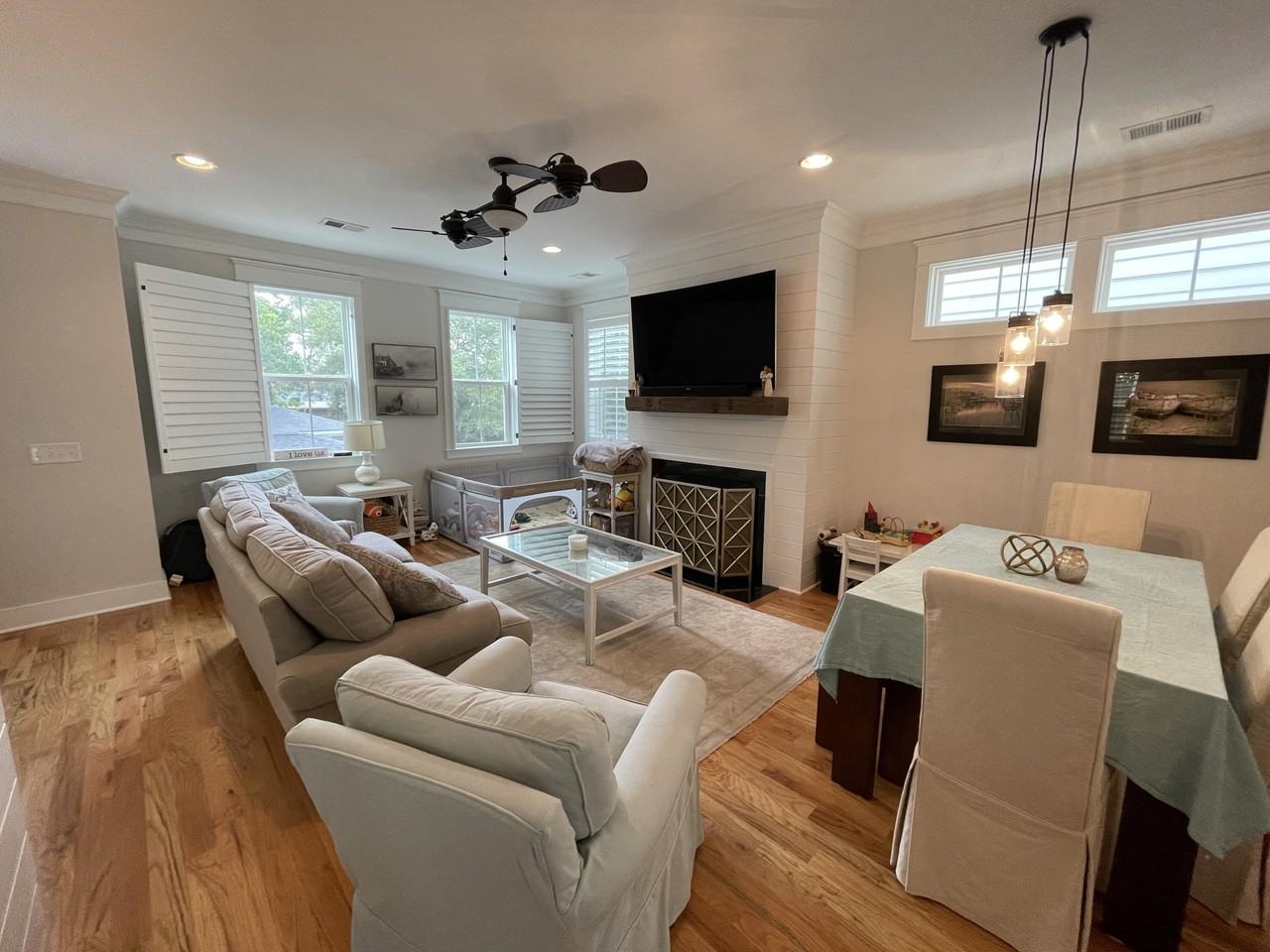 973 Warrick Oaks Ln - Photo 3 of 35