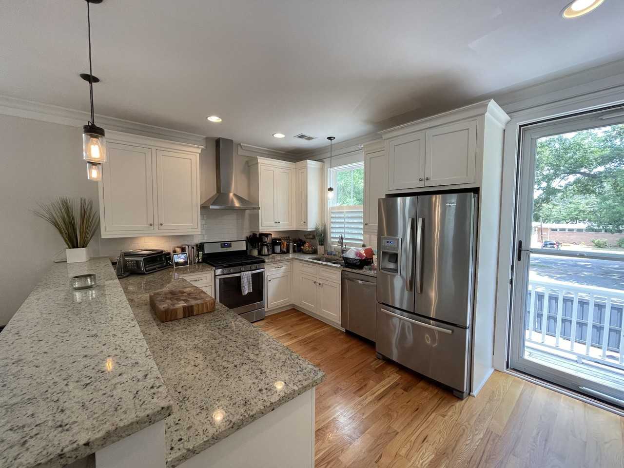 973 Warrick Oaks Ln - Photo 4 of 35