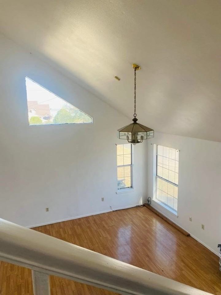 2303 Pecan Dr - Photo 7 of 12