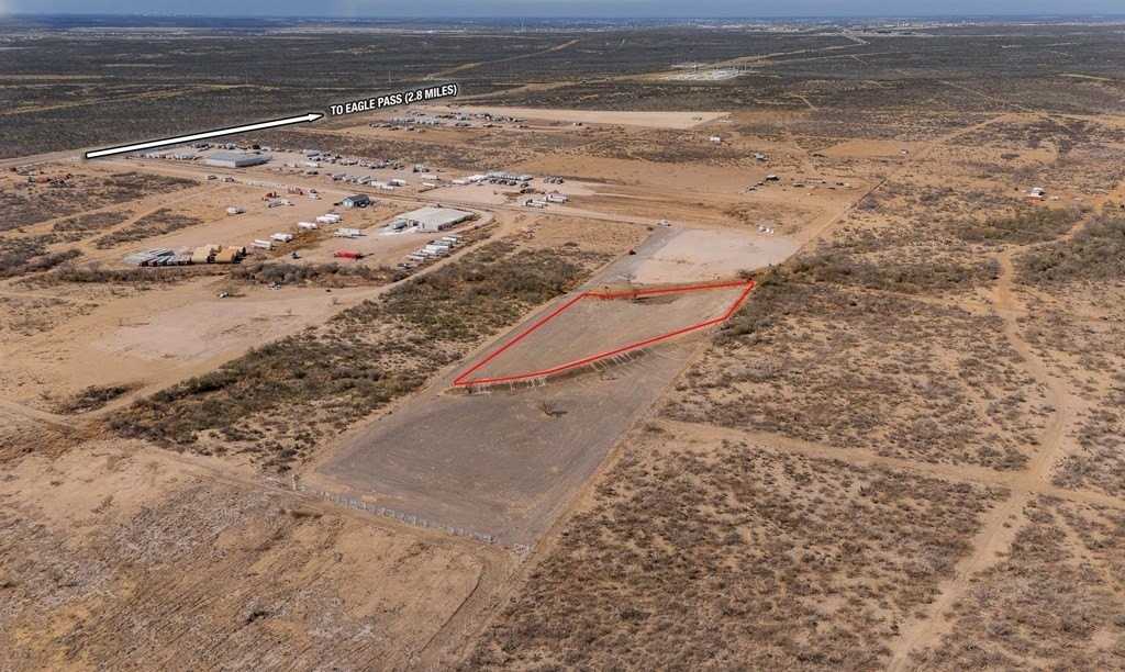 8037 E Us Highway 277 - Photo 7 of 10