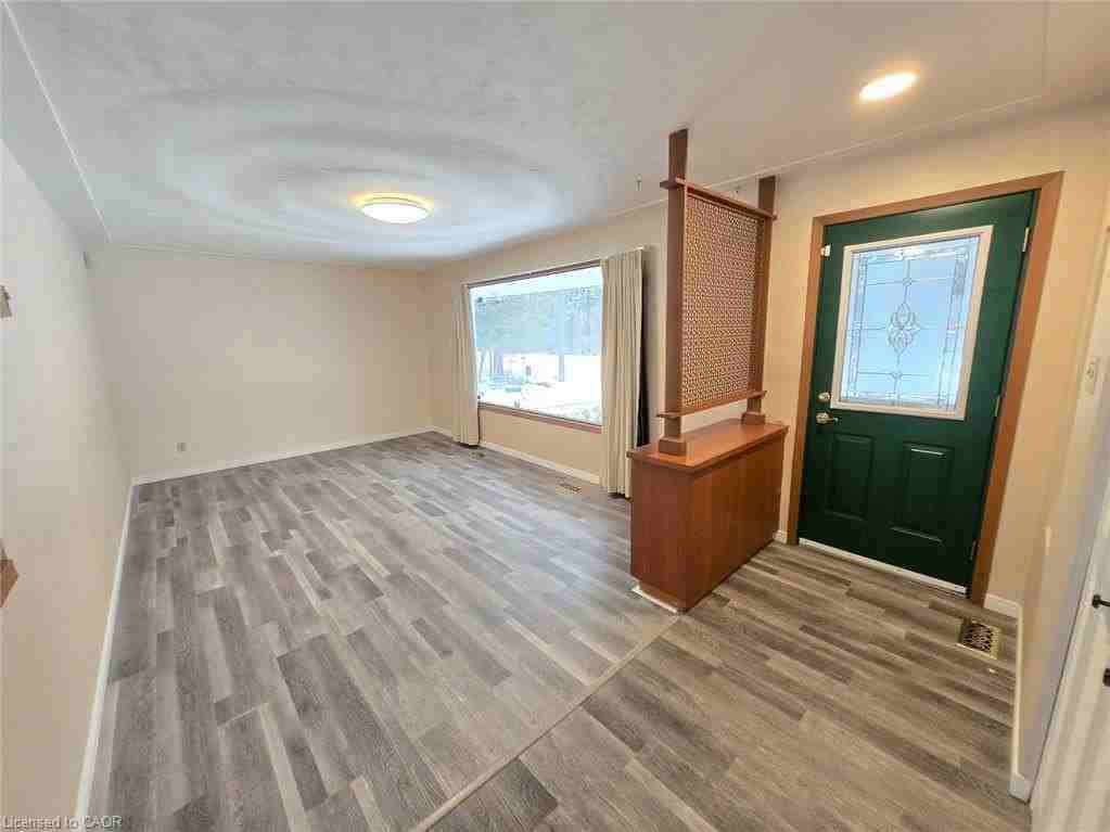 451 Cedarcliffe Dr - Photo 5 of 21