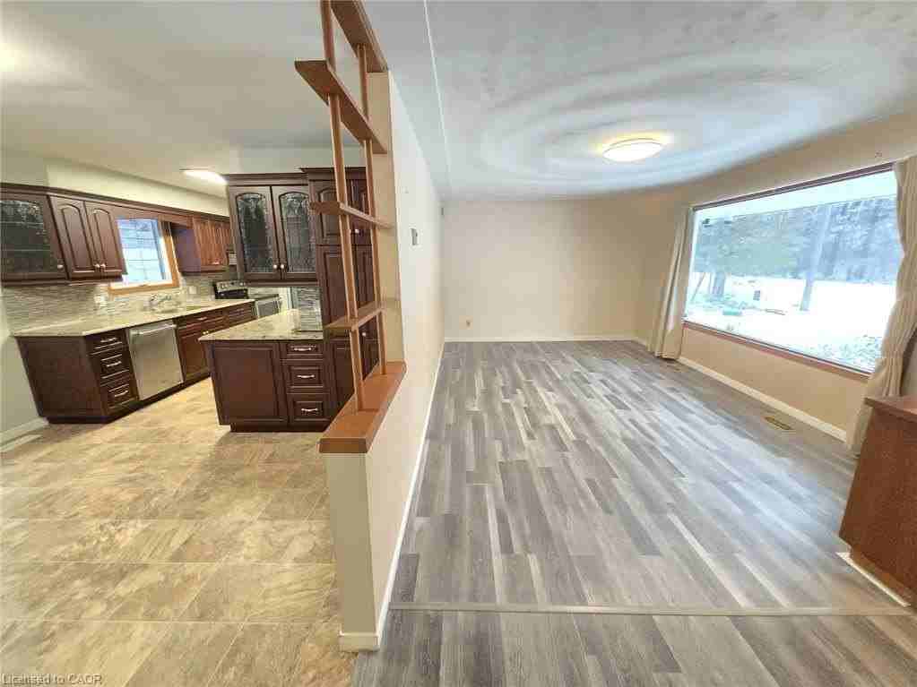 451 Cedarcliffe Dr - Photo 6 of 21