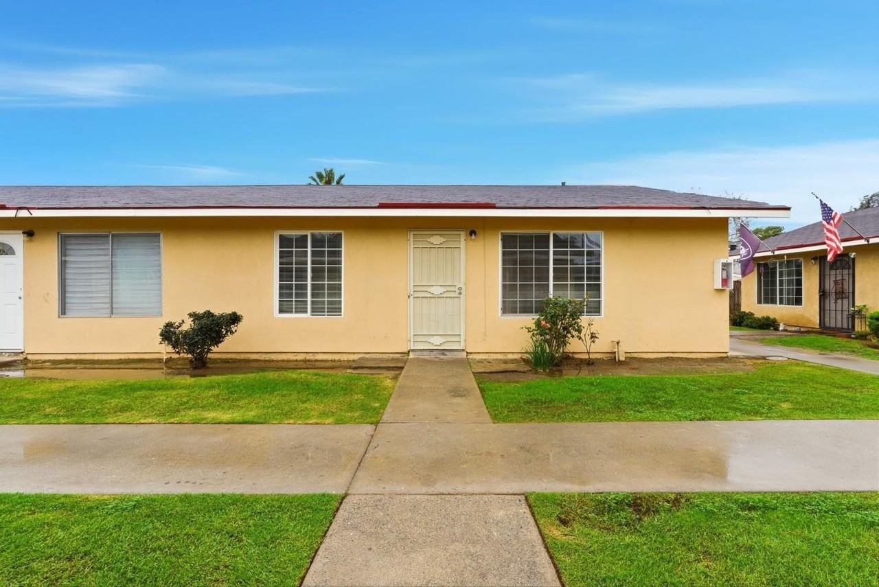 616 S Irwin St Apt C #C - Photo 2 of 26