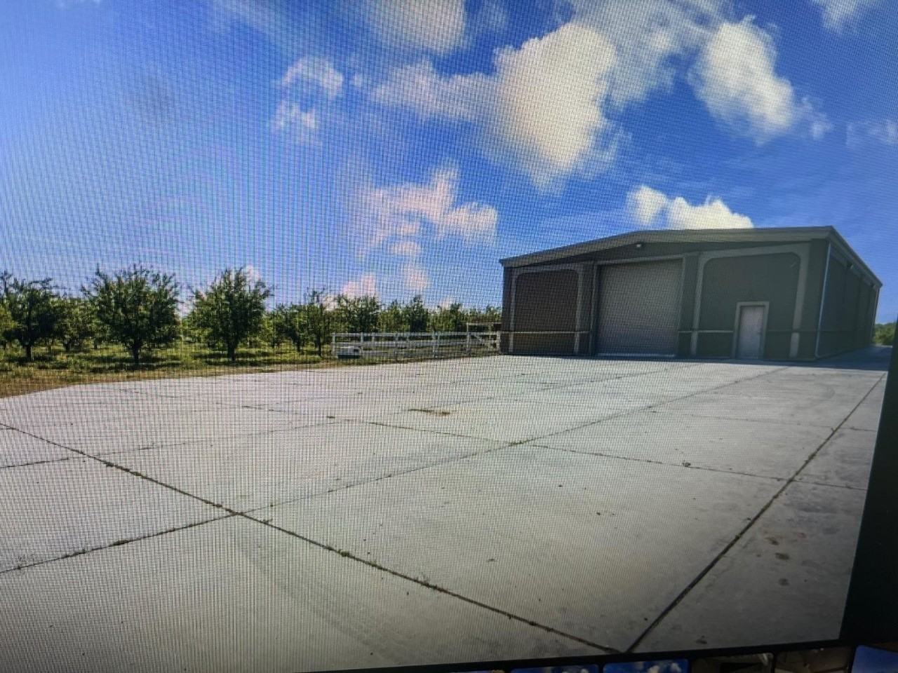 33318 Avenue 12 - Photo 2 of 12