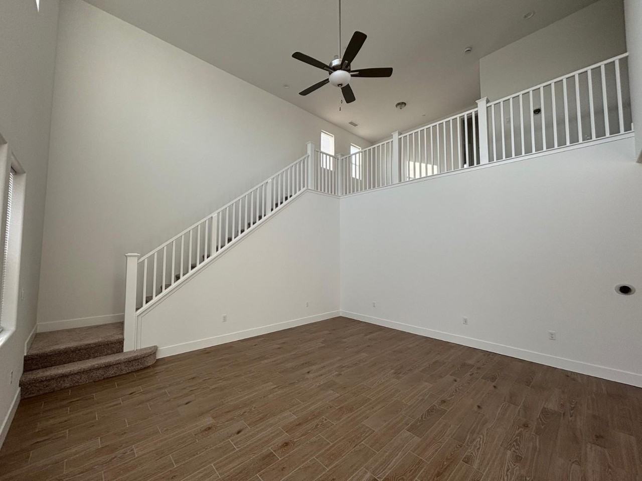 2909 Corteza Dr - Photo 5 of 14