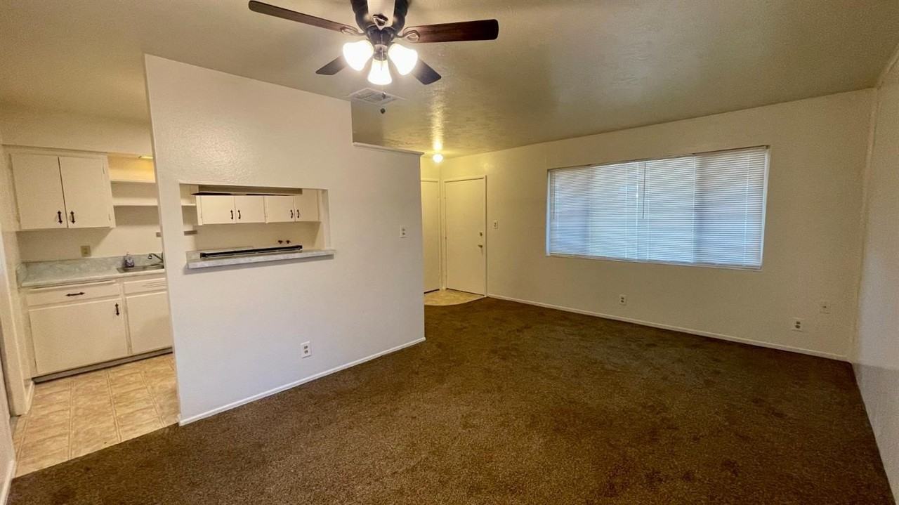 1412 Rodgers Rd - Photo 4 of 9