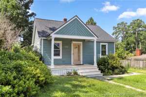 featured image of 2219 Westdale Dr