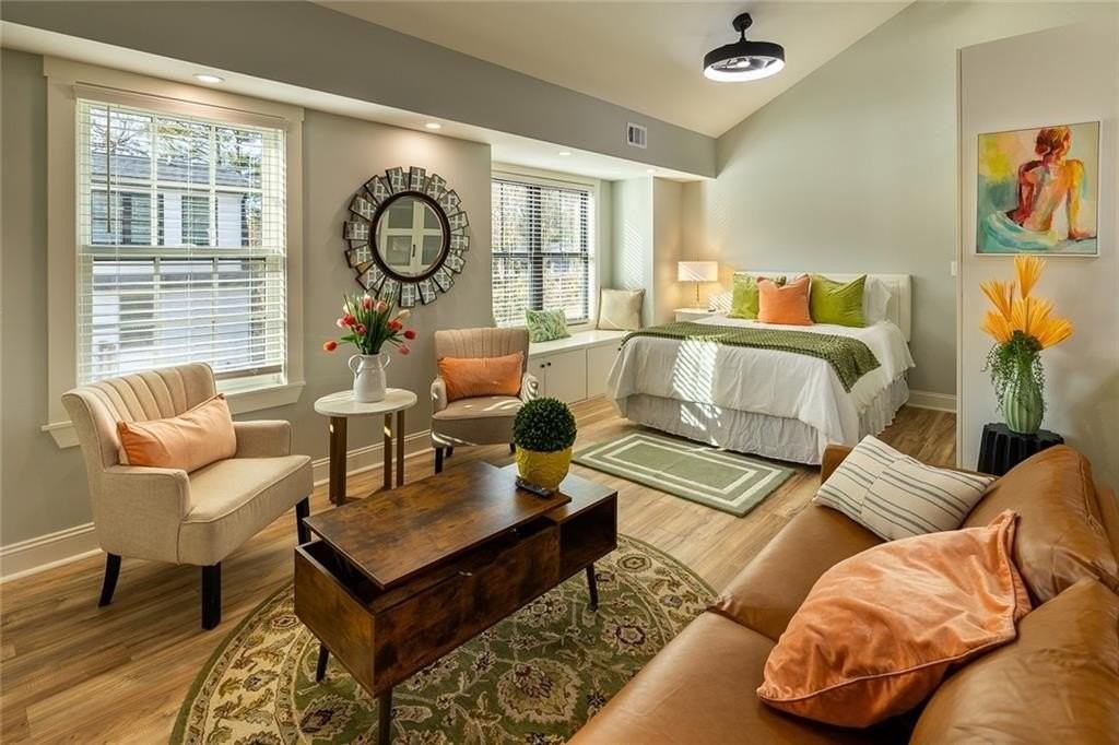 1668 N Druid Hills Rd Ne - Photo 5 of 9