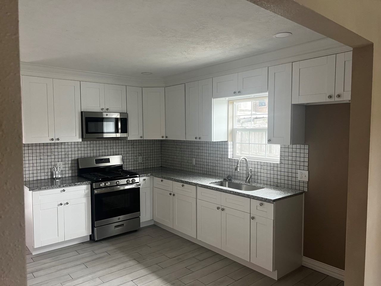 7261 Terrell St #1 - Photo 2 of 15