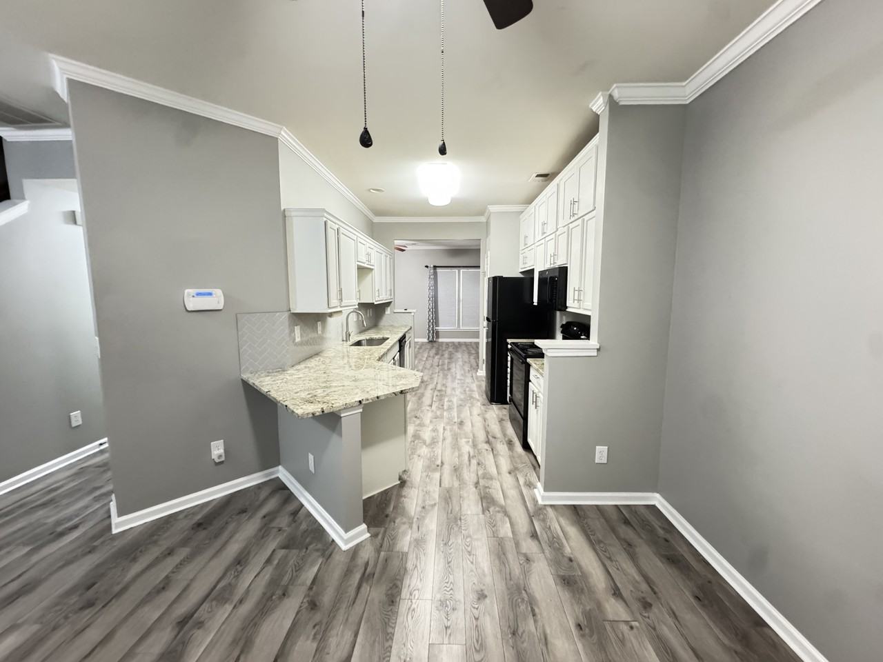 226 Spring Crossing Cir #1 - Photo 4 of 17