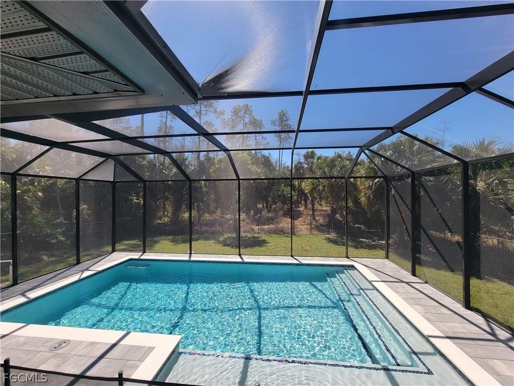 4782 8th Ave Se - Photo 4 of 27