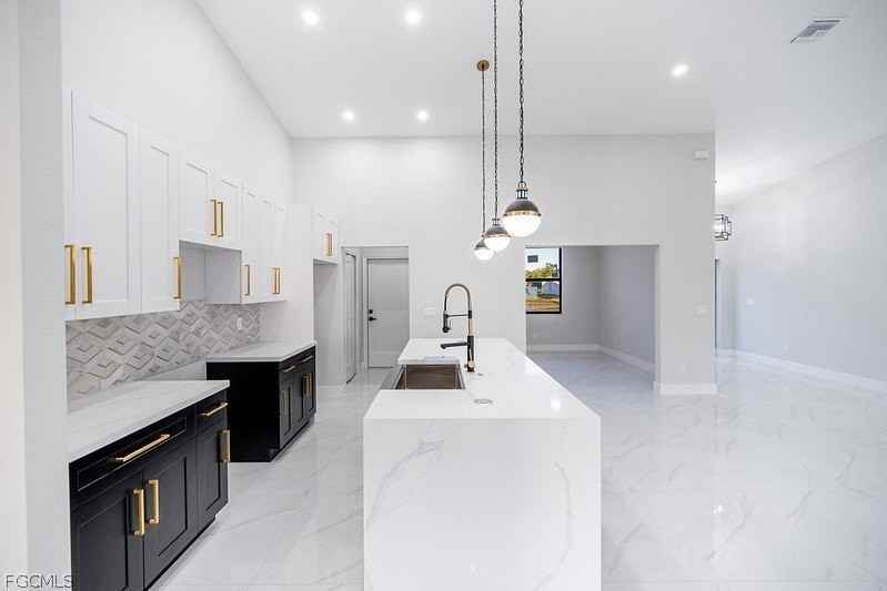 3313 36th St Sw - Photo 6 of 27