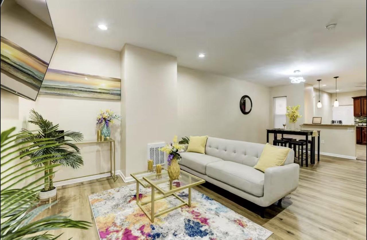 N Conestoga St - Photo 5 of 19