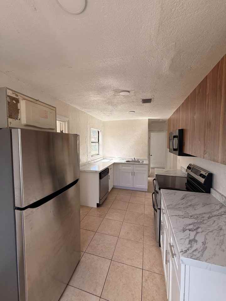 Minnesota St - Photo 6 of 10