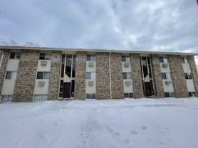 880 N Milwaukee Ave - Photo 1 of 1