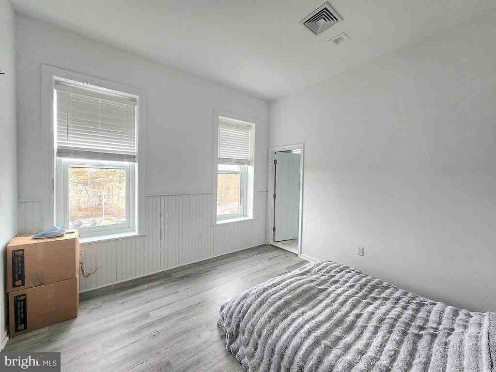 106-108 S State St-3N STATE STREET #3N - Photo 6 of 12