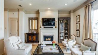 2848 Woodside St - Photo 1 of 1