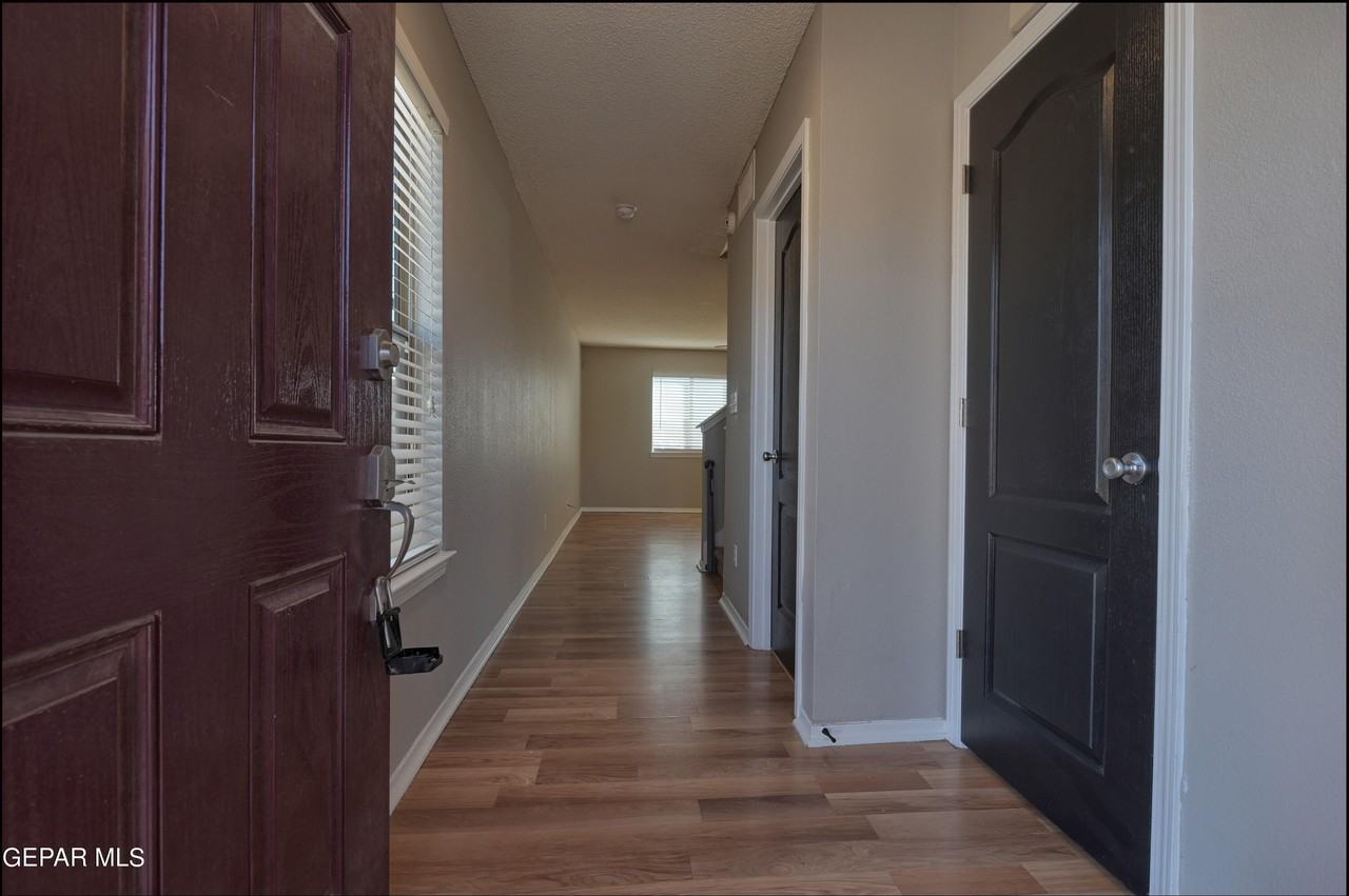 11896 Mesquite Miel Dr - Photo 5 of 43