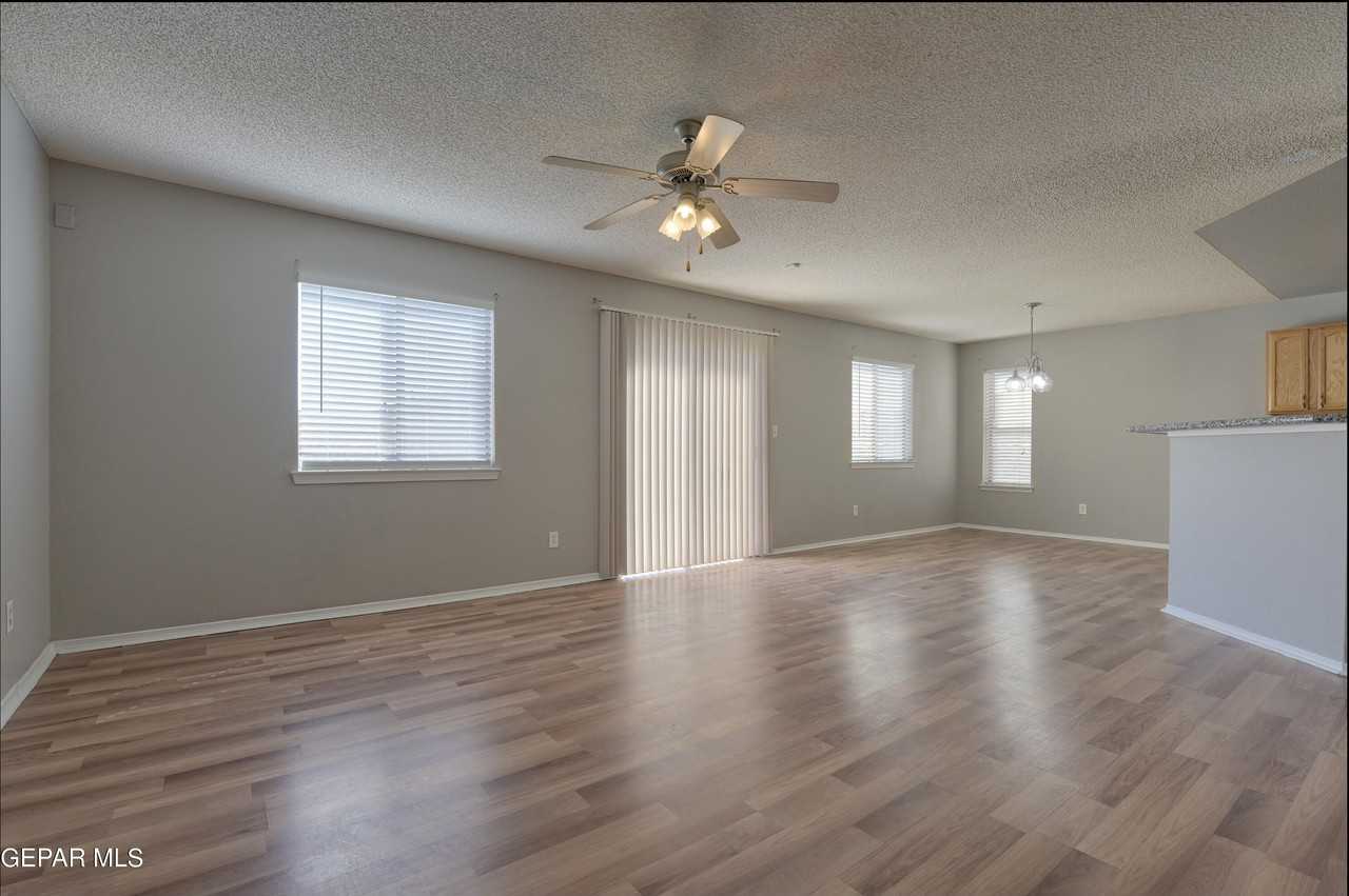 11896 Mesquite Miel Dr - Photo 6 of 43