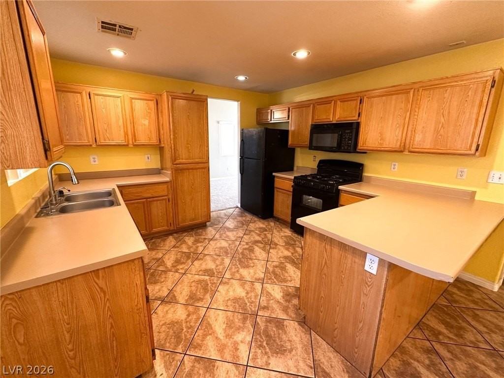 3518 Fishers Landing Ave - Photo 7 of 17