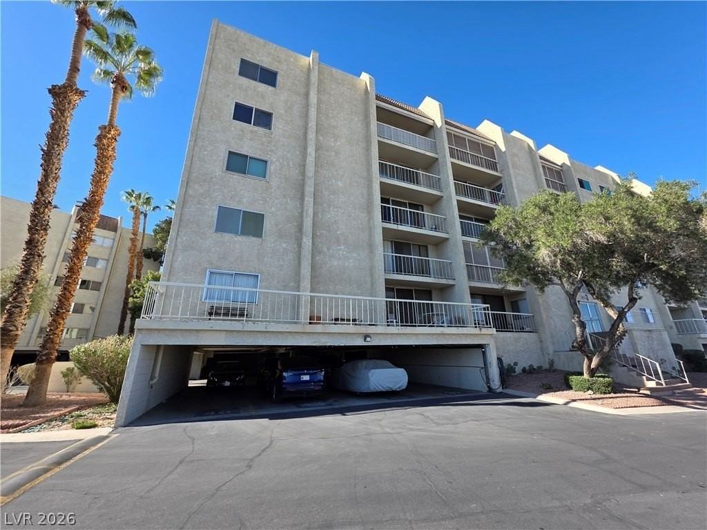 750 S Royal Crest Cir #313 - Photo 3 of 36