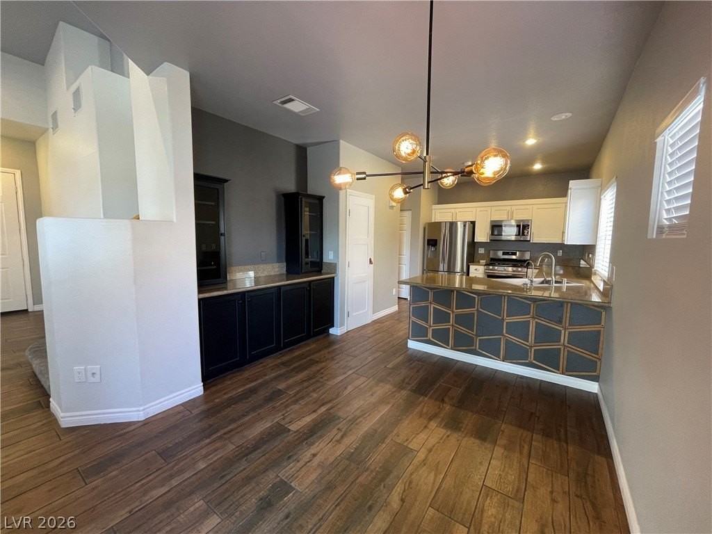 10516 India Hawthorn Ave - Photo 6 of 22