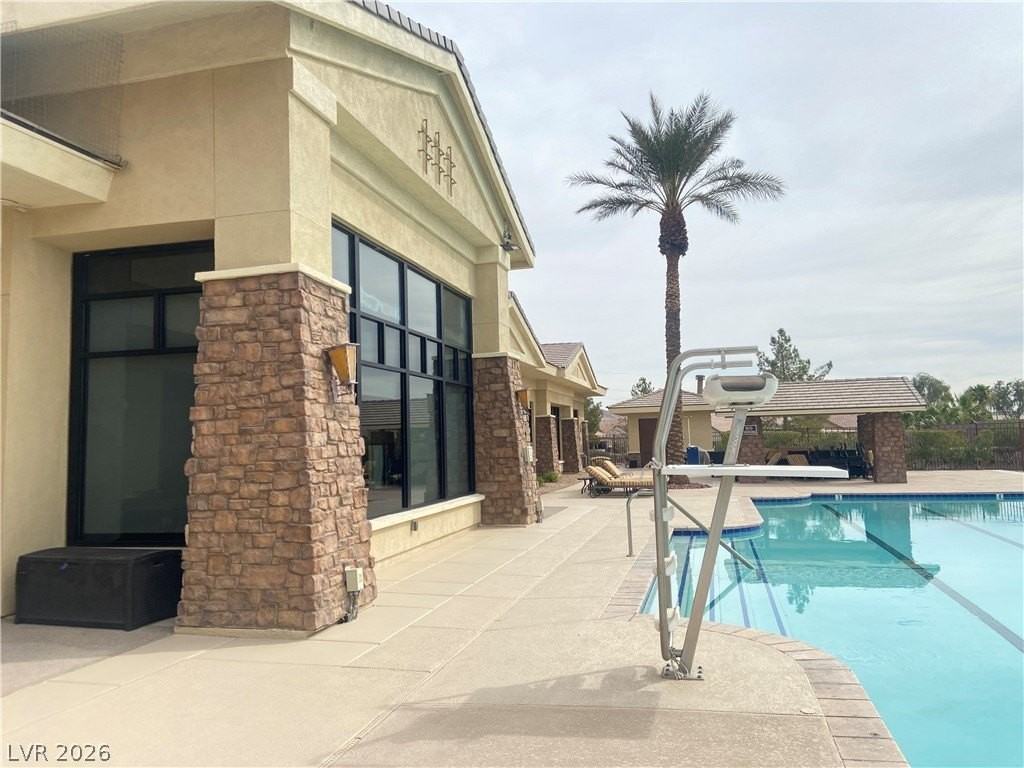 6103 Falconer Ave - Photo 3 of 23