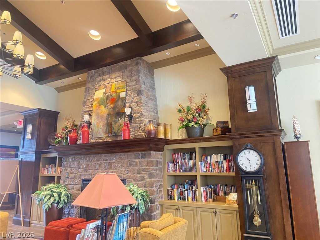 6103 Falconer Ave - Photo 6 of 23