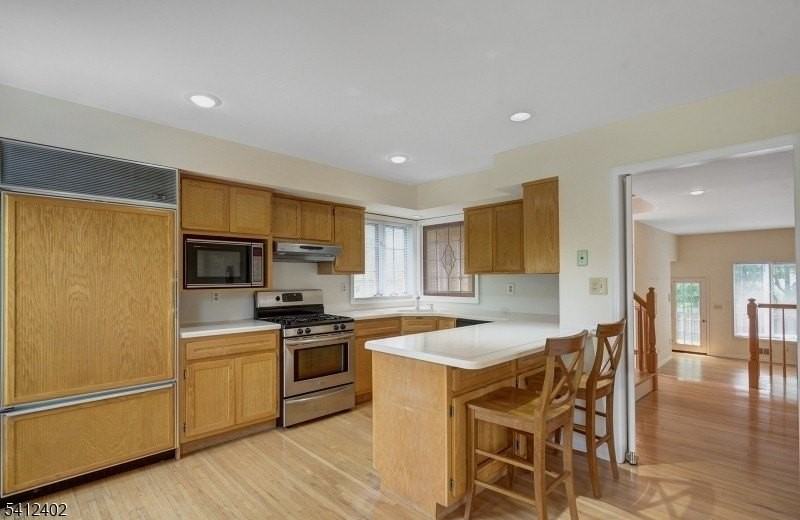 4 Dearburn Ct - Photo 4 of 15