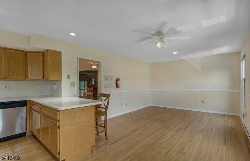 4 Dearburn Ct - Photo 5 of 15