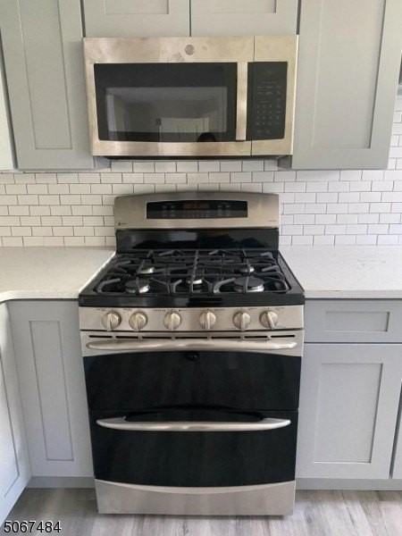 339 N 6th St - Photo 2 of 13