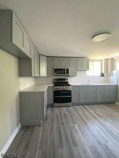 339 N 6th St - Photo 3 of 13