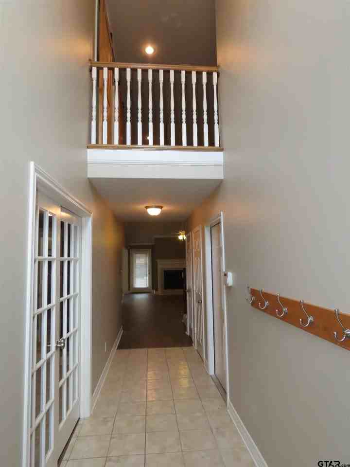 7336 Manassas Ln - Photo 4 of 37