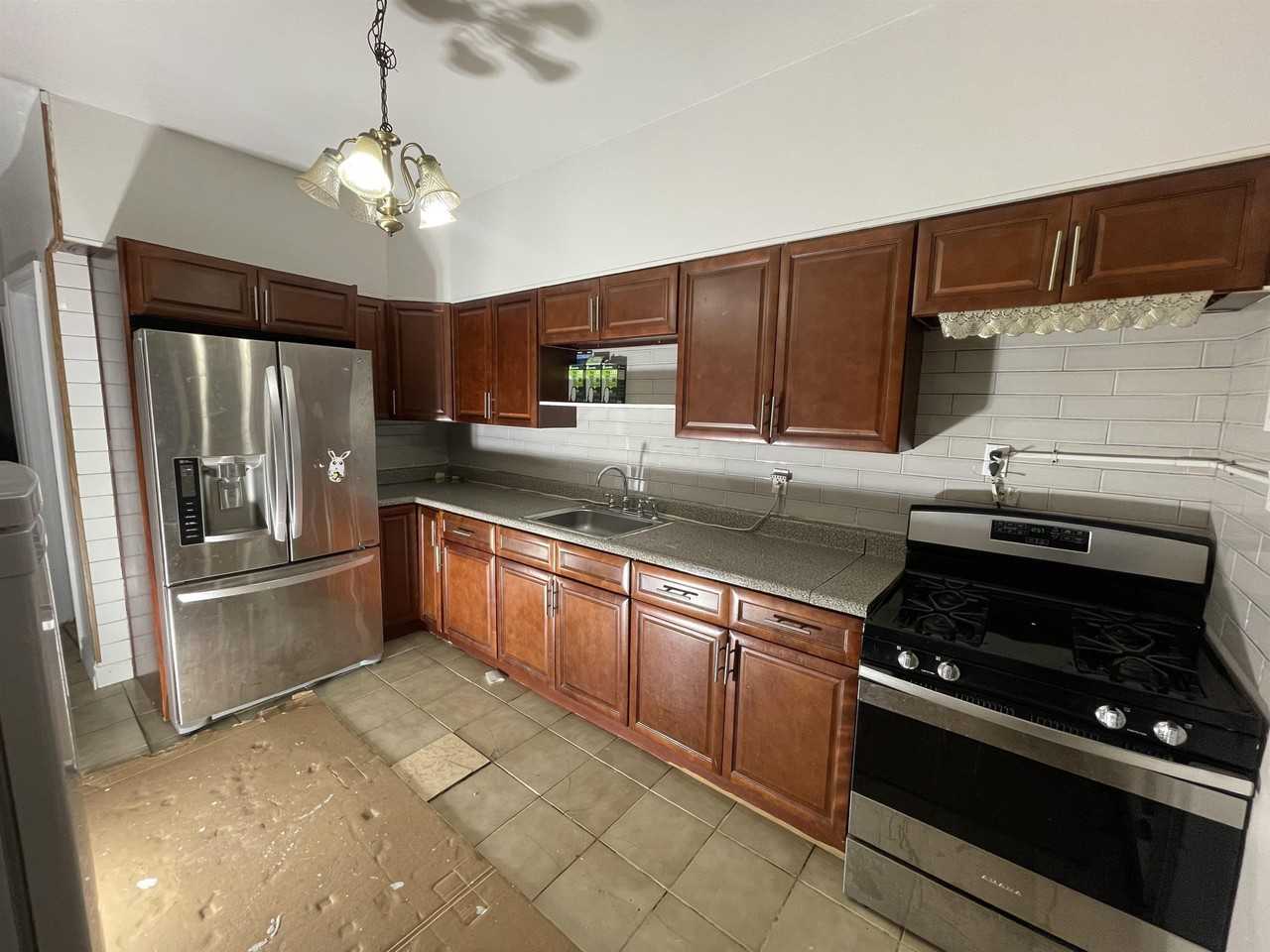 12 Casper Ct #FL2 - Photo 2 of 16