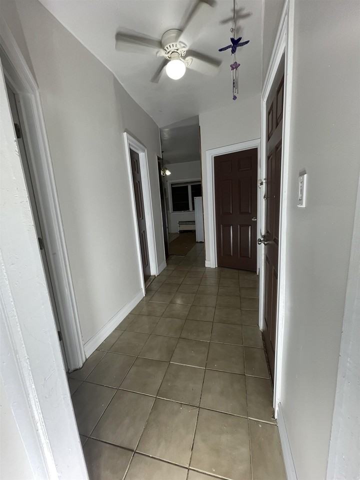 12 Casper Ct #FL2 - Photo 3 of 16