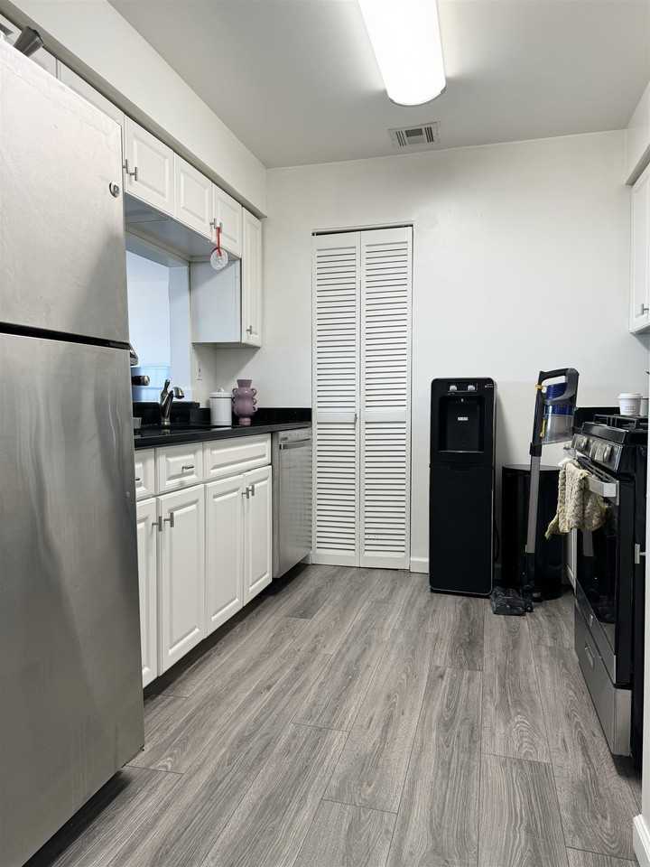 20 Bergen Ridge Rd #2 - Photo 4 of 13