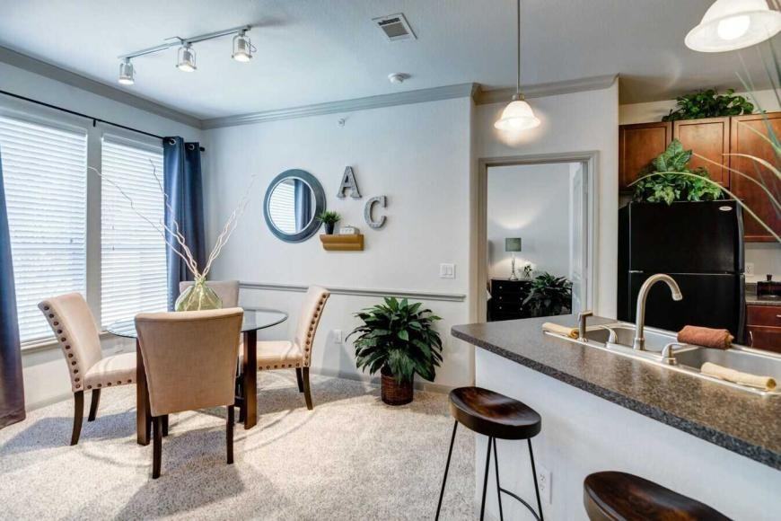 8309 Nrg Park - Photo 4 of 10