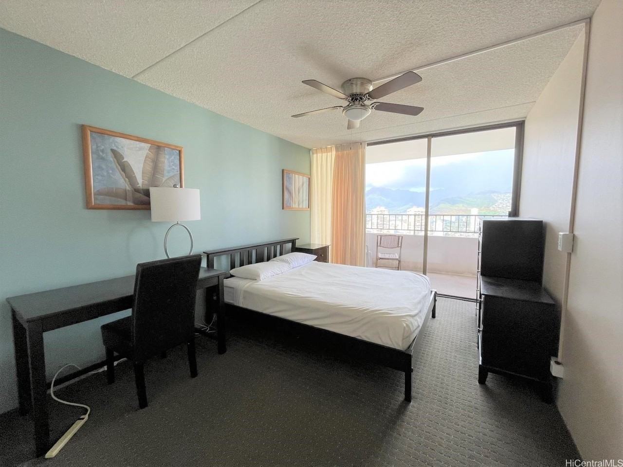 2240 Kuhio Ave Apt 3702 - Photo 3 of 18