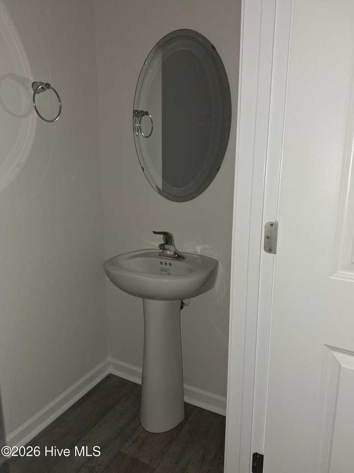 3200 Tatlock Way #E - Photo 7 of 18