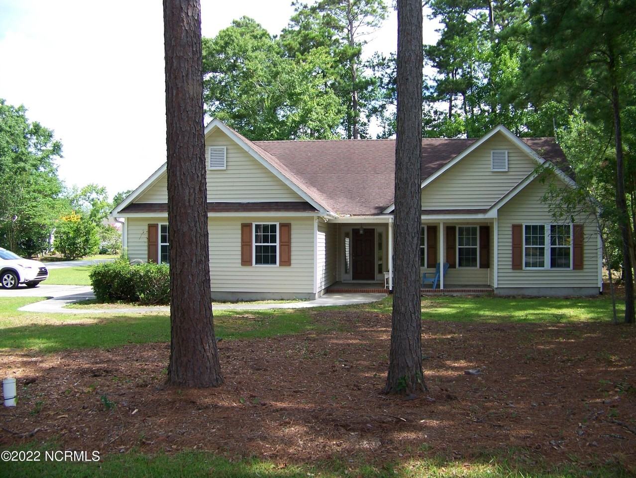 901 Lord Granville Dr