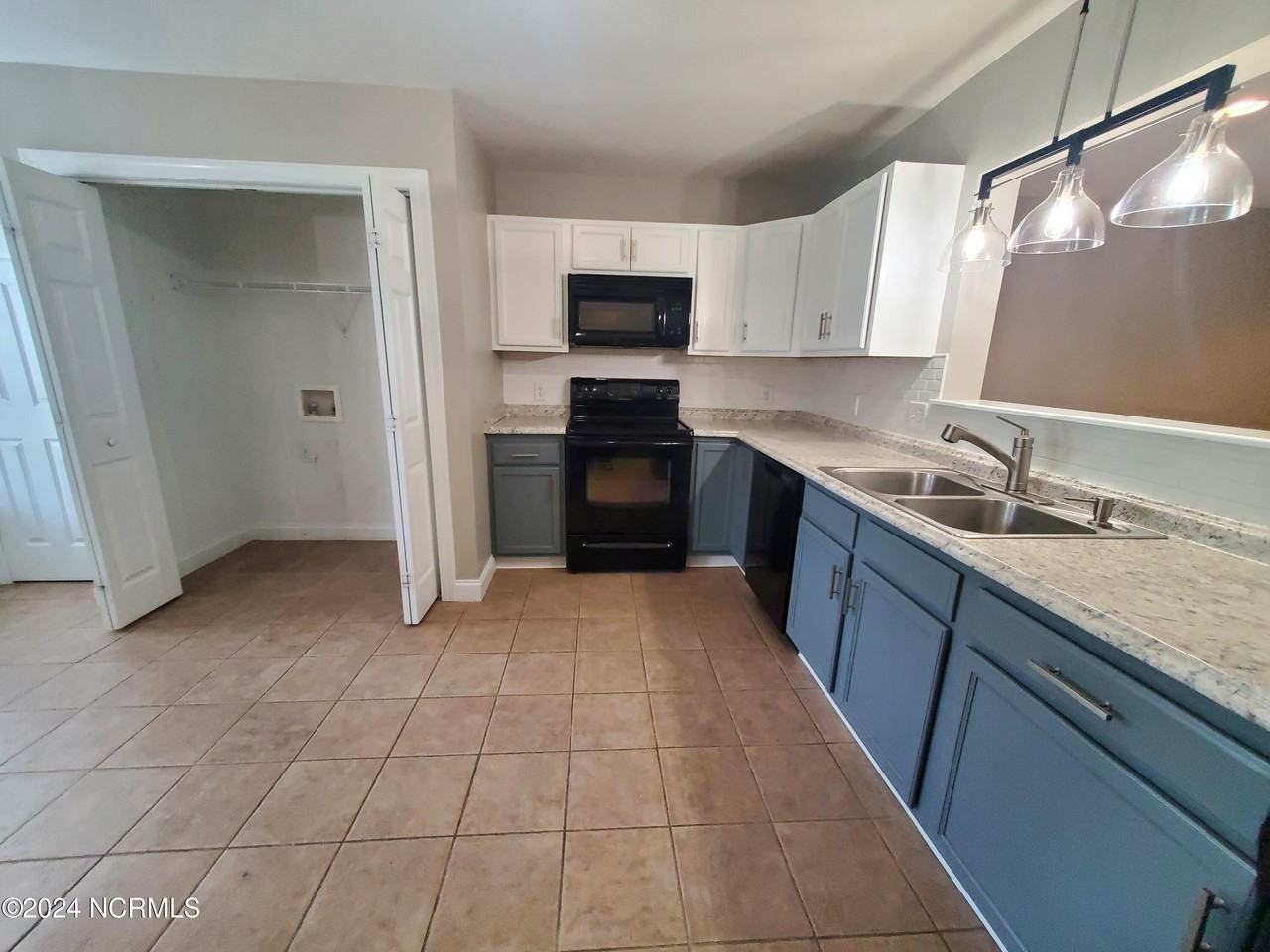 4232 Brook Creek Ln Unit A - Photo 7 of 21